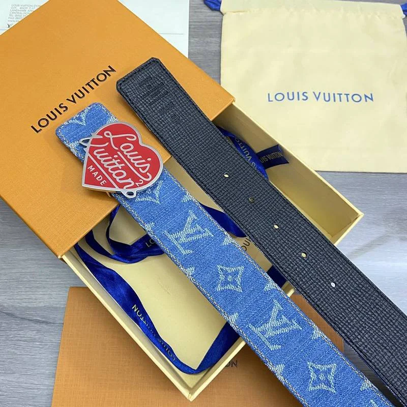 ☆超人気☆ルイヴィトン コピー サンチュール・LVハート 40MM リバーシブルベルト vul90229