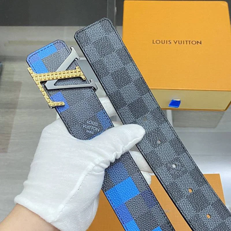累積売上総額第１位！ルイヴィトン サンチュール・LVダイヤモンド 偽物 40MM リバーシブルベルト vum29975