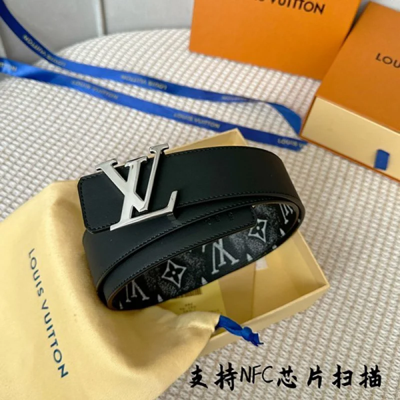 人気 ルイヴィトン ベルト 偽物 サンチュール・LVシェイプ リバーシブル トリヨン vun17656