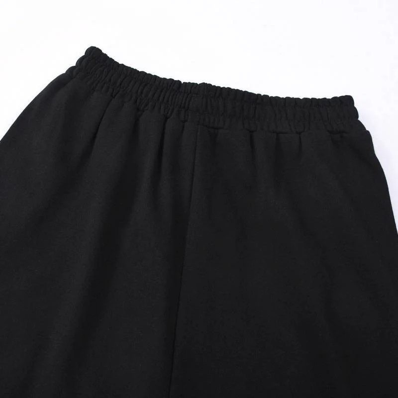 入手困難バレンシアガ BBロゴショートパンツ 偽物 bau88896