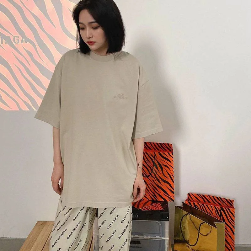 超話題!バレンシアガ パンツ 偽物 ブラック ロゴ プリント入り bay93986