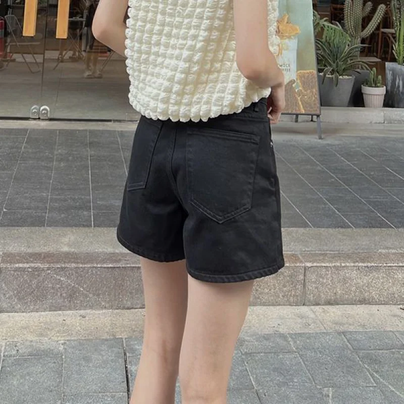 目を惹くカラー シャネル ストレッチ デニム パンツ CC ロゴ 偽物 shj98472