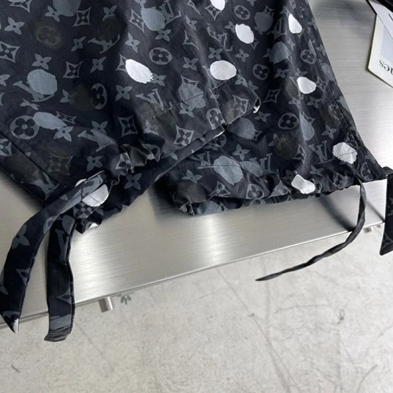 ☆超人気☆LV×YK 草間彌生 モノグラム ドットカーゴパンツ 偽物 1AB7J3
