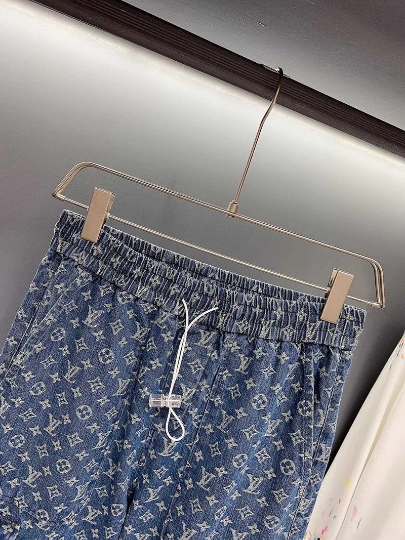 超話題!ルイヴィトン デニムパンツ コピー モノグラムパッチワーク vuk09402