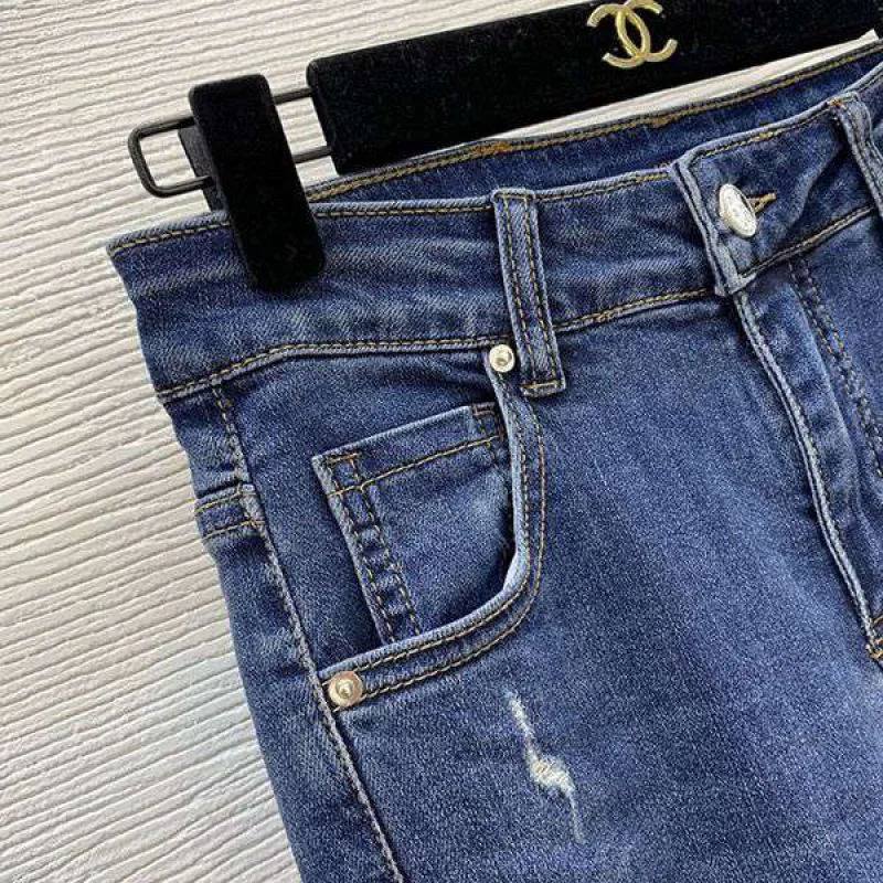 高品質♪♪♪ルイヴィトン デニムパンツ コピー モノグラムパッチワーク vuo70510