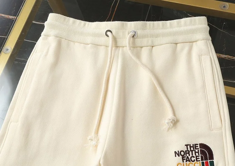 日本未入荷 グッチ×ノースフェイス*グッチウェブジョギングパンツ偽物 Noh04472