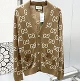 グッチ服