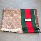 グッチ マフラー