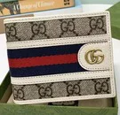 グッチ 財布 折り財布 コピー