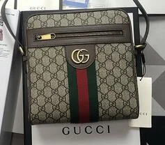 グッチバッグ