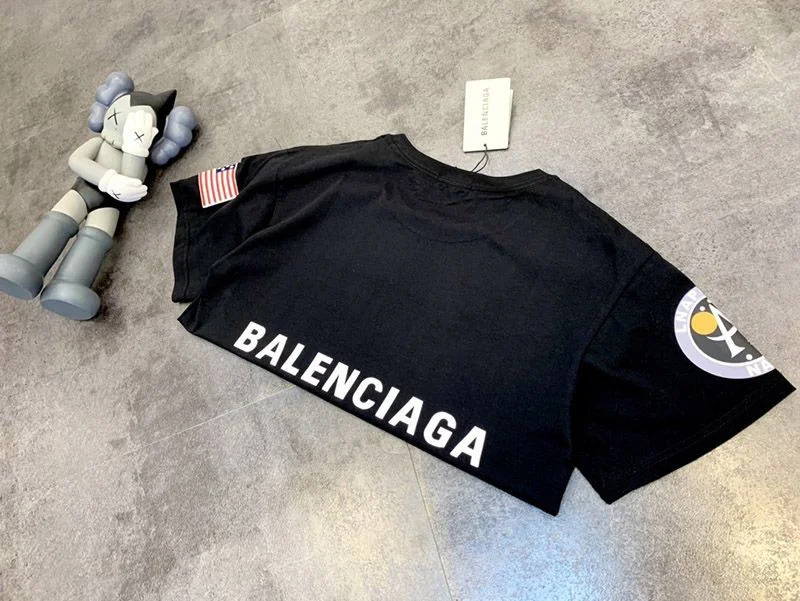 大人気!!新色バレンシアガ × NASA 偽物 スペース ロゴ Tシャツ ブラック bad10260