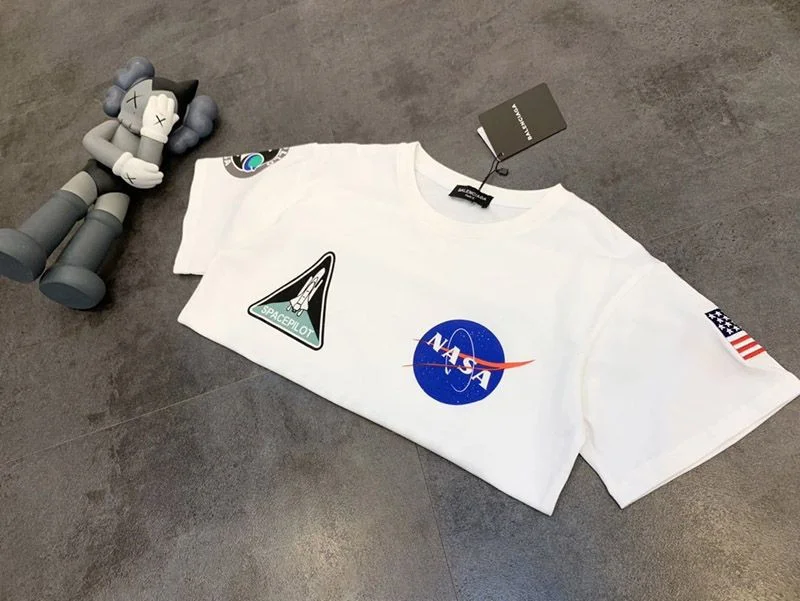 送料込バレンシアガ × NASA コピー スペース ロゴ Tシャツ ホワイト bah41099