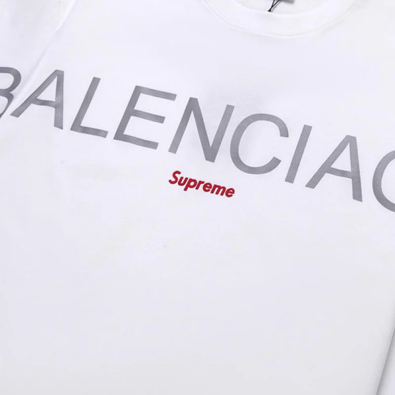 稀少 バレンシアガ シュプリーム 偽物 ロゴ Tシャツ bah42568
