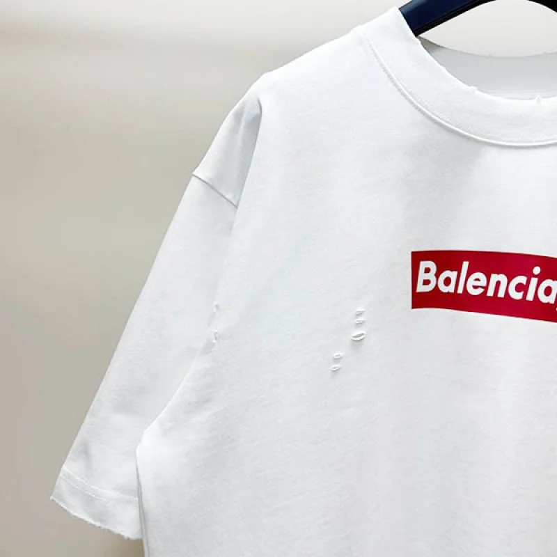完売必至 バレンシアガ シュプリーム コピー ボックスロゴ tシャツ bah99714