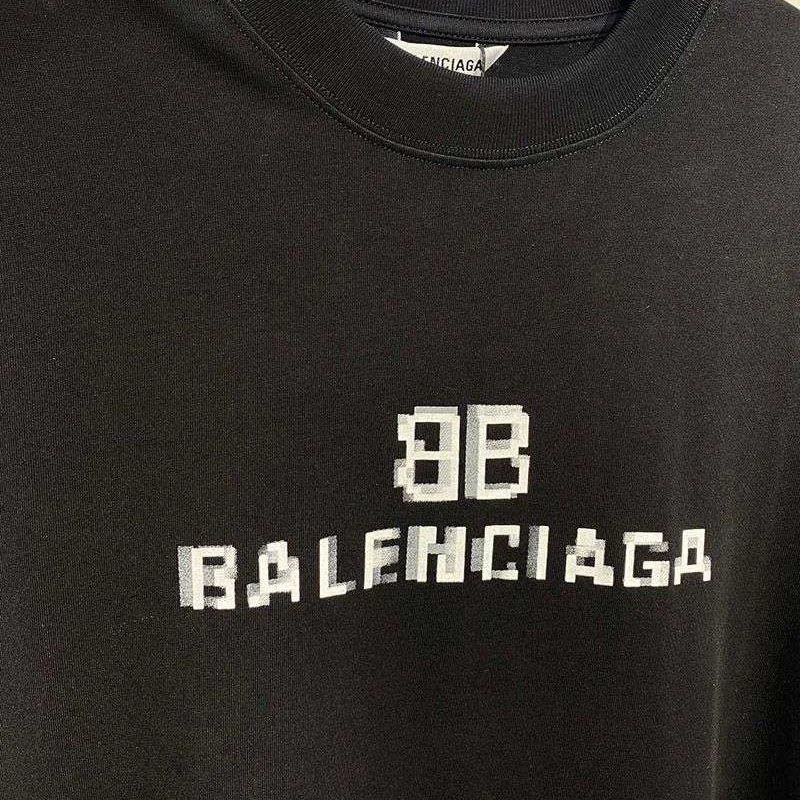 22AWバレンシアガ BB PIXEL コピー ミディアムフィット Tシャツ bai08402