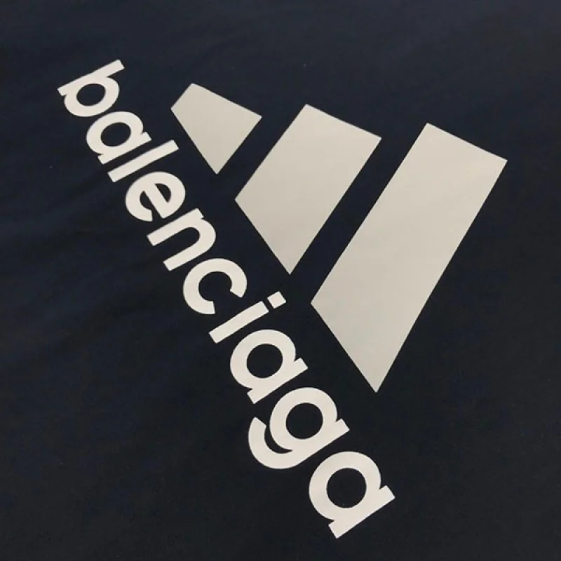 コラボ★バレンシアガ×アディダス Tシャツ 偽物オーバーサイズ baj80008