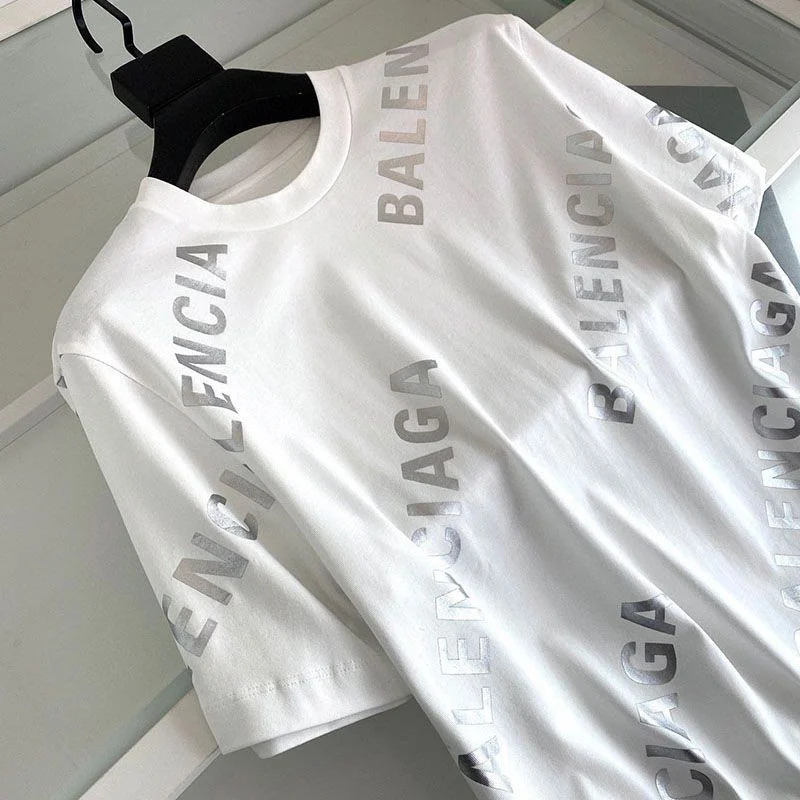 大人気!バレンシアガ●ALLOVER SPORTY LOGO フィット Tシャツ 偽物 bal23559