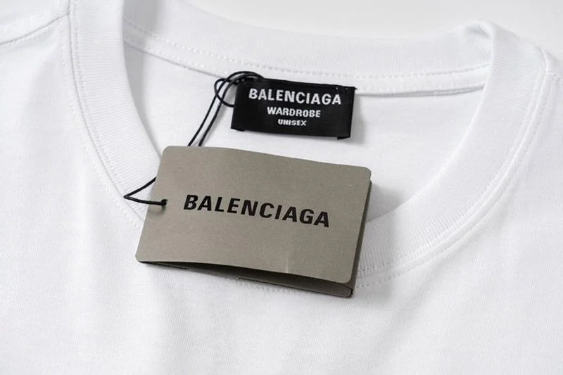 希少色バレンシアガ コピー スマイリープリント Tシャツ bal59199