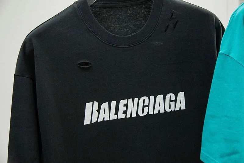 定番バレンシアガ コピー DESTROYED FLATGROUND Tシャツ 2色 bam86561