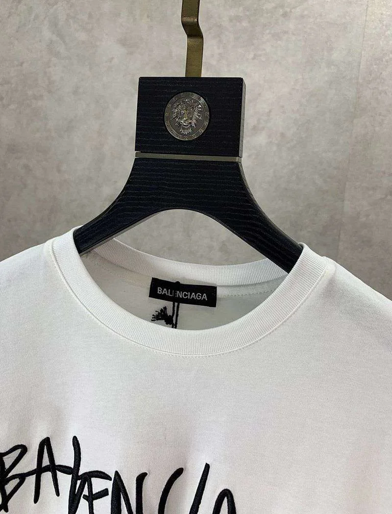 稀少バレンシアガ クルーネックロゴ Tシャツ コピー ホワイト baq29190