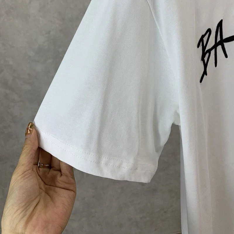 稀少バレンシアガ クルーネックロゴ Tシャツ コピー ホワイト baq29190