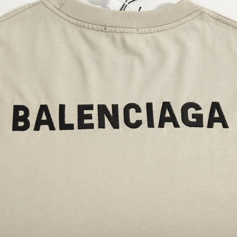 おすすめ バレンシアガ ユニセックス プリント Tシャツ 偽物 baq40935