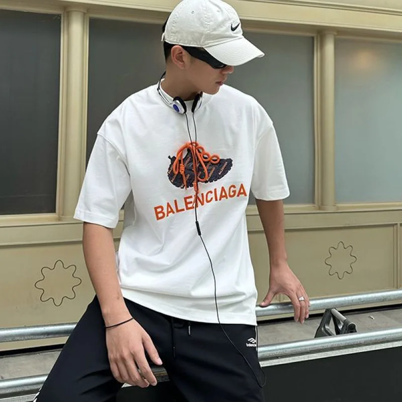バレンシアガ ロゴ Tシャツ コピー ユニセックス 【人気商品】 baq66334