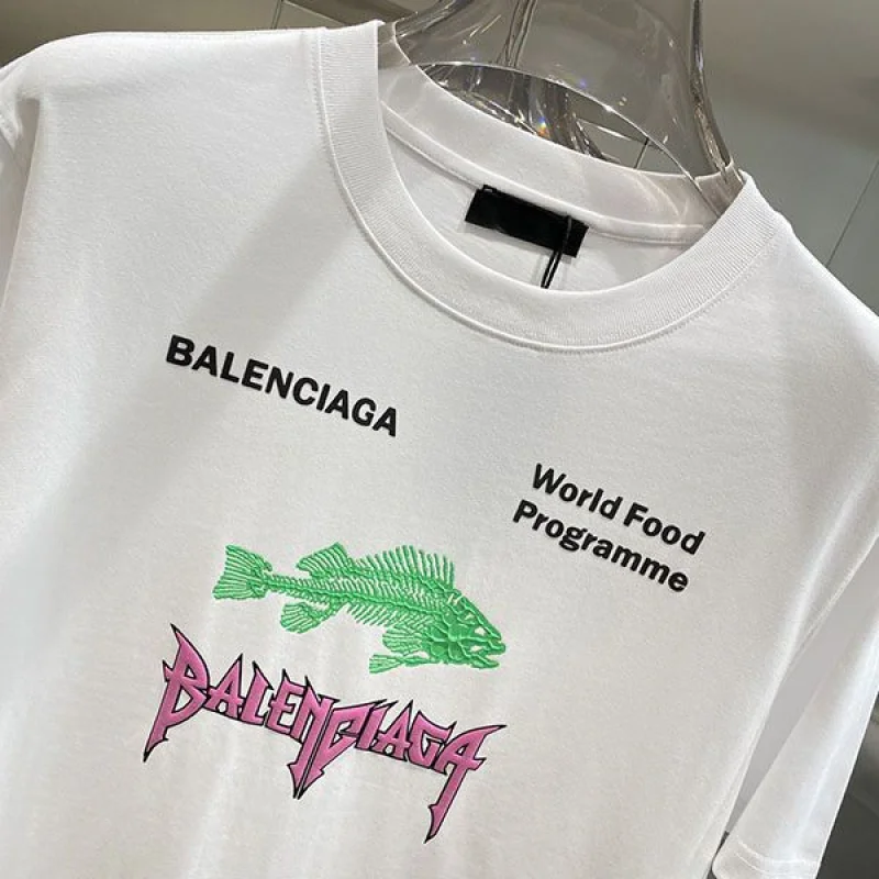 おすすめバレンシアガ 偽物 プリント ロゴ Tシャツ baq79441