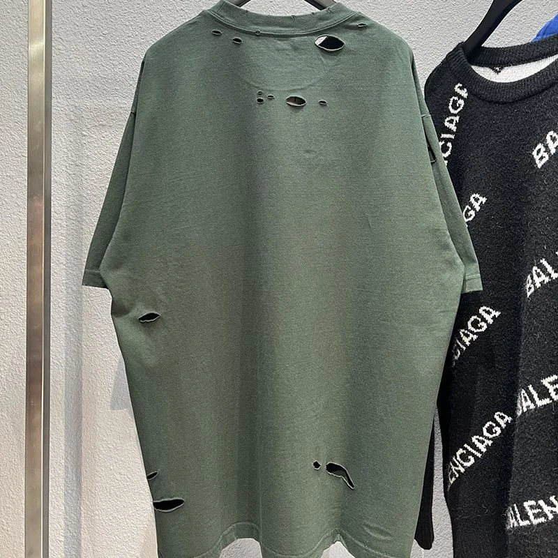 【日本未発売】バレンシアガ ロゴ入りコットンTシャツ 偽物 bar32377