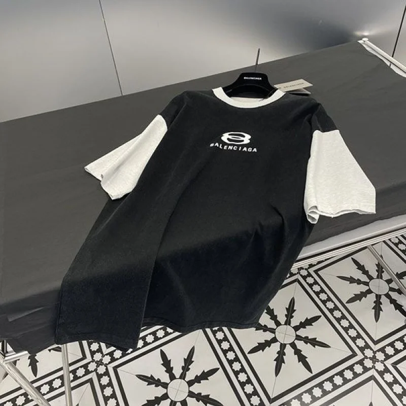 超希少!【バレンシアガ】ユニセックス 半袖 ロゴ Tシャツ コピー bau57176