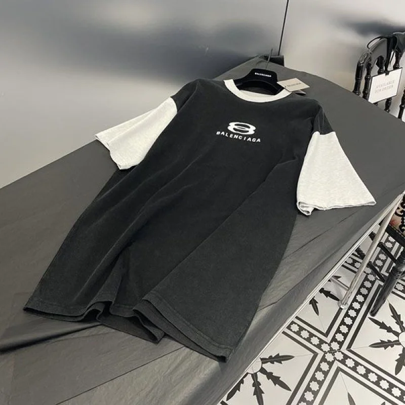 超希少!【バレンシアガ】ユニセックス 半袖 ロゴ Tシャツ コピー bau57176