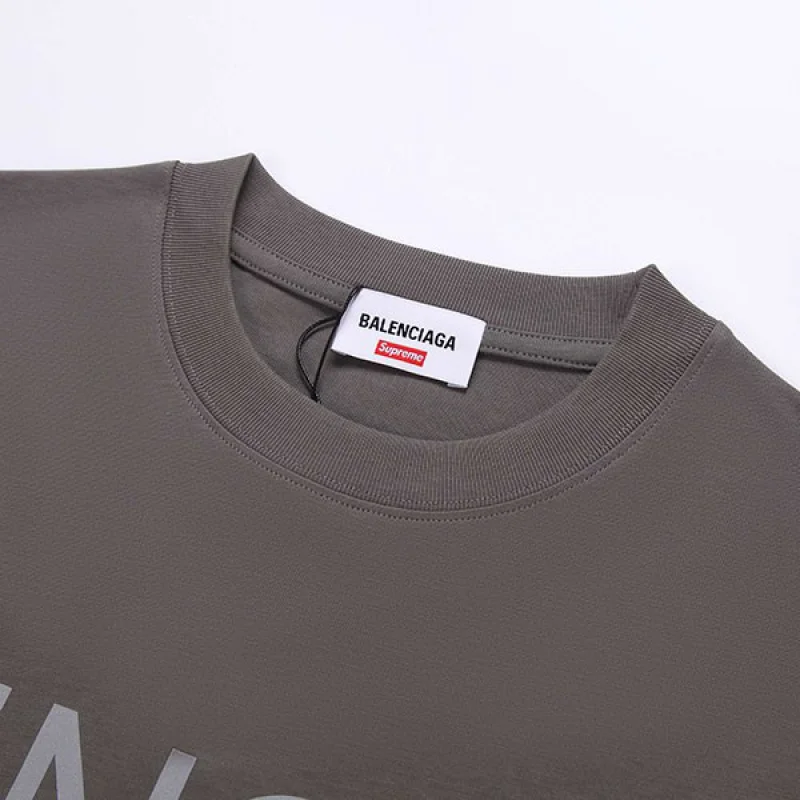 バレンシアガ シュプリーム コピー ロゴ Tシャツ bau64534