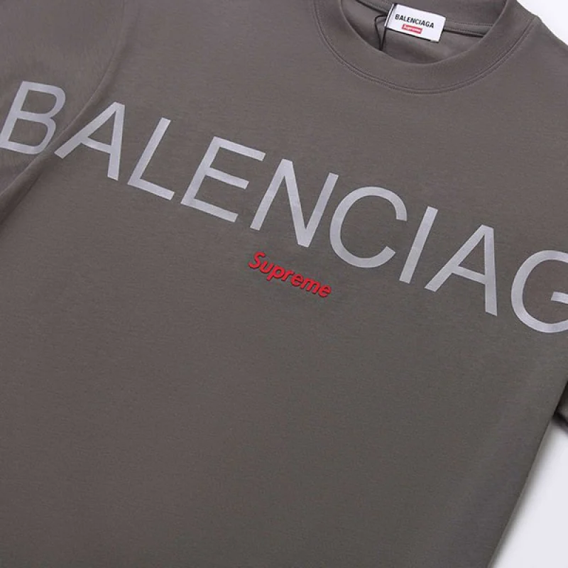 バレンシアガ シュプリーム コピー ロゴ Tシャツ bau64534