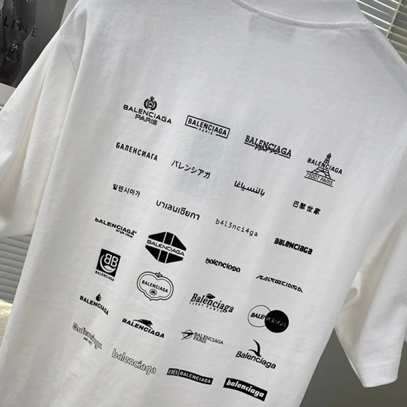 2023新作 バレンシアガ フルロゴ Tシャツ 偽物 bav15579