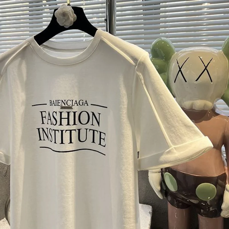 激安価格!バレンシアガ ロゴ コットン Tシャツ スーパーコピー 2色 bav33618