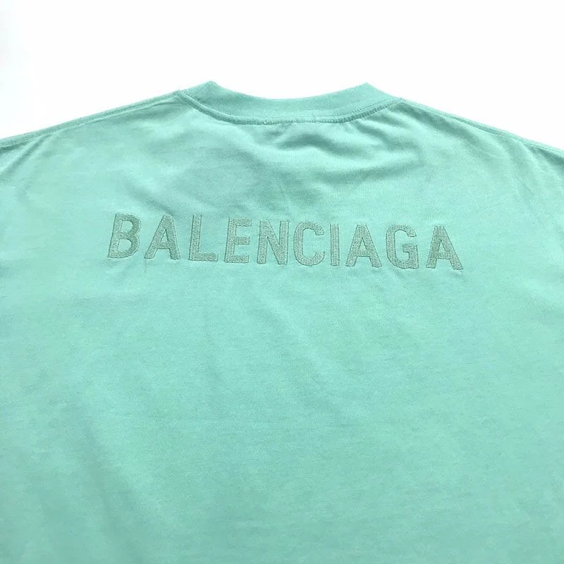 入手困難 バレンシアガ★ミディアムフィットロゴTシャツ コピー bay70046