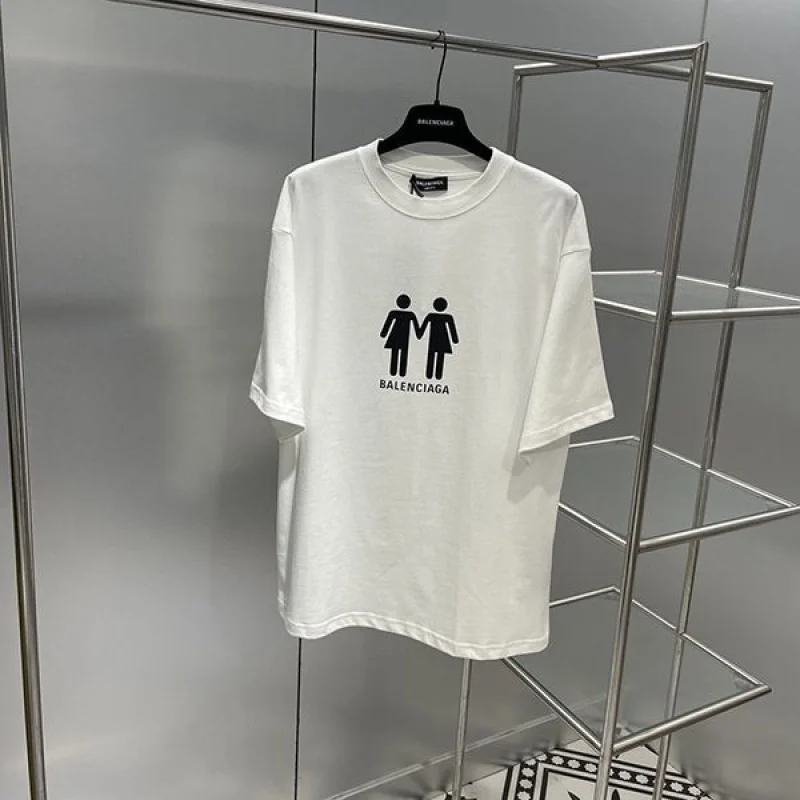 完売必至バレンシアガ PRIDE 22 オーバーサイズ ロゴTシャツ コピー 2色 bay78928