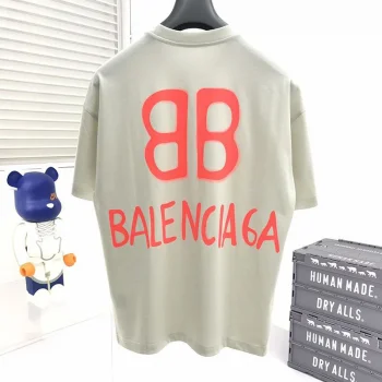 バレンシアガ服 bao42668 スーパーコピー