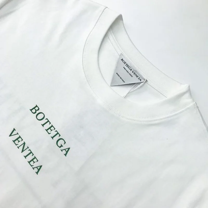 《大人気》【ボッテガヴェネタ】コントラスト ステッチ 偽物 Tシャツ bod48204