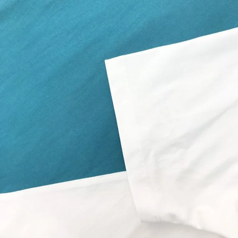 セール新作【ボッテガヴェネタ】コントラスト ステッチ コピー Tシャツ bok14470