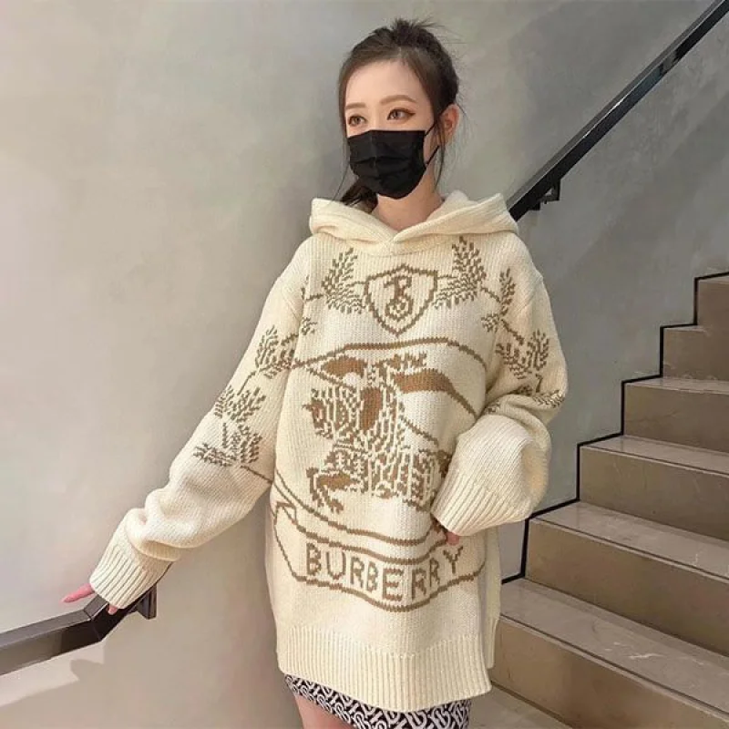 すぐ届くバーバリー コピー エクエストリアンナイト ウール フーディー 80587651