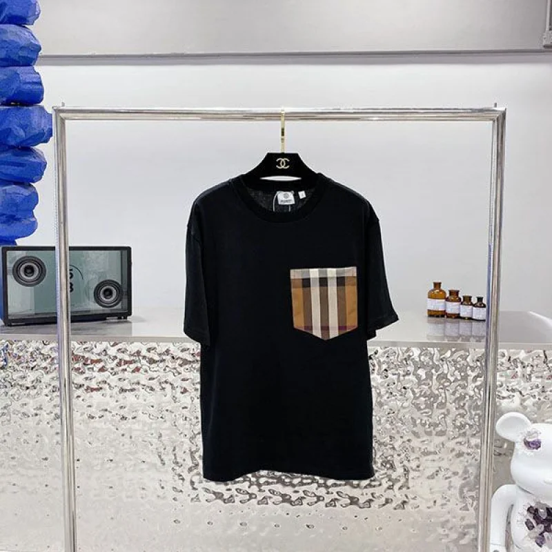 送料込【バーバリー コピー】ポケットディテール オーバーサイズTシャツ Bab66152