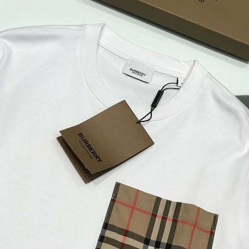 お洒落に♪ バーバリー コピー Tシャツ ブラック Bad80591