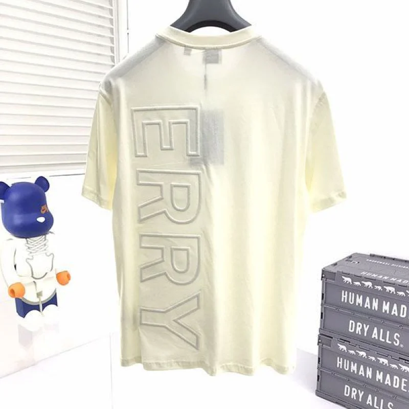 【日本未発売】バーバリー Tシャツ 偽物 ホースフェリー プリント コットン Bah40896
