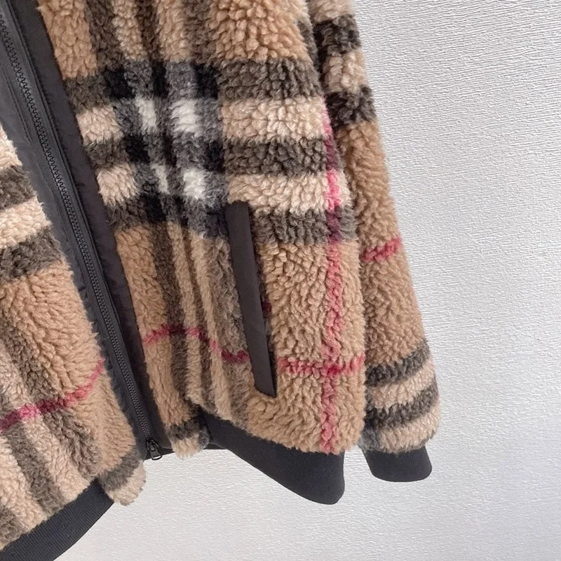 《大人気》バーバリー☆Brown チェック柄 カシミア Wool フリースジャケット コピー Bak84791