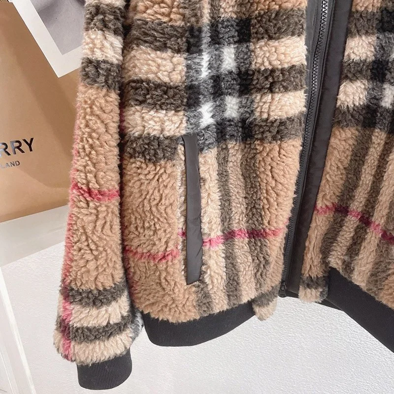 《大人気》バーバリー☆Brown チェック柄 カシミア Wool フリースジャケット コピー Bak84791