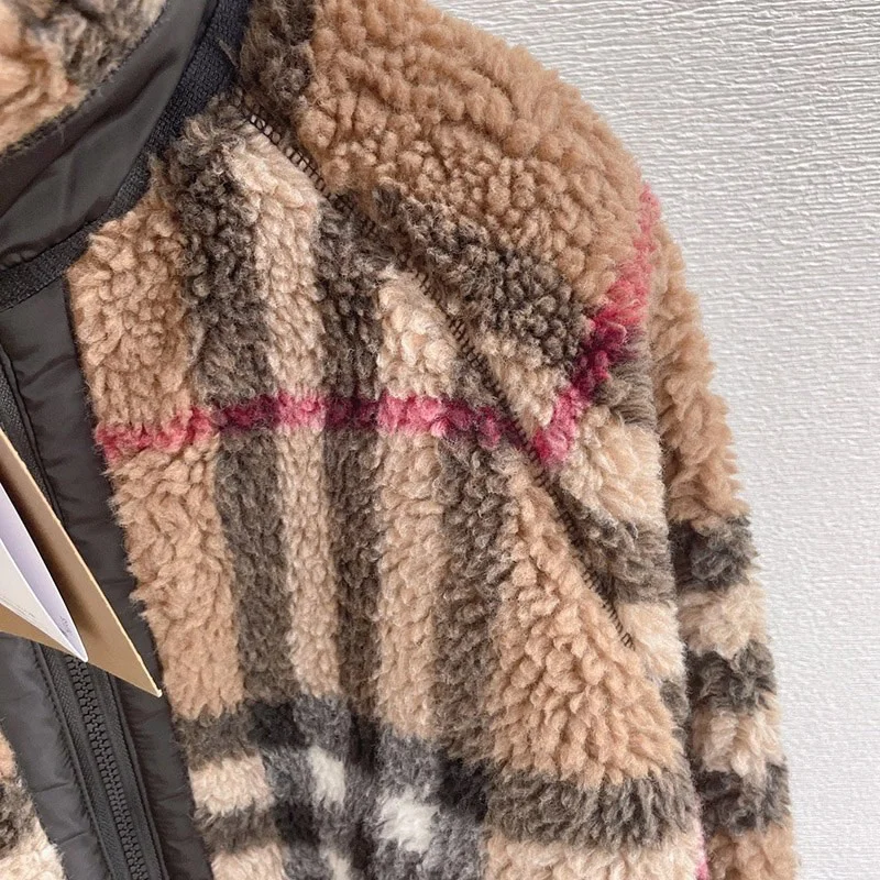 《大人気》バーバリー☆Brown チェック柄 カシミア Wool フリースジャケット コピー Bak84791
