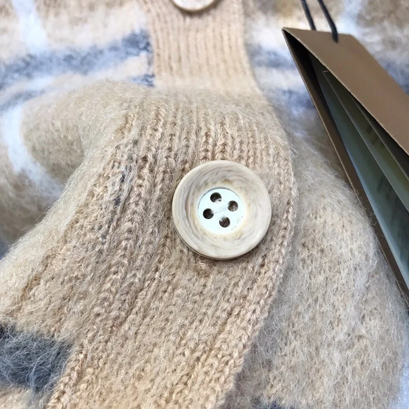 21-22AW バーバリー チェック柄 オーバーサイズ ニットセーター 偽物 Bal92979