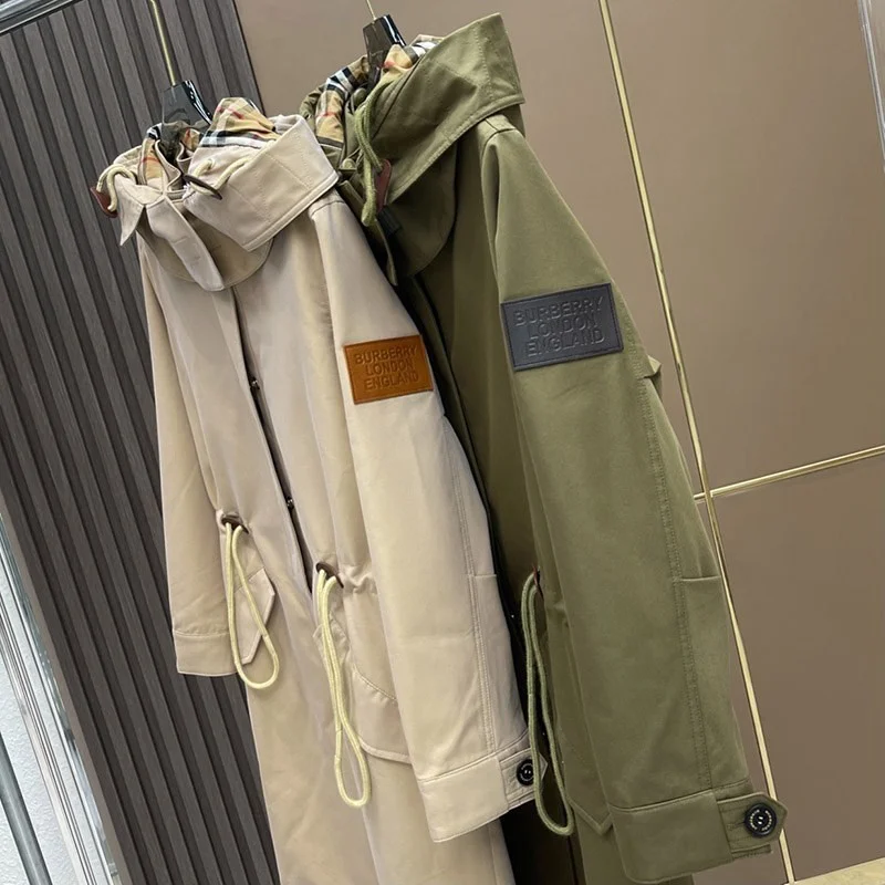 入手困難 バーバリー レディース ケンジントン トレンチコート コピー Bau26469