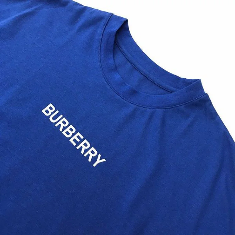 人気急上昇バーバリー Tシャツ 偽物 クルーネック 半袖 ロゴ Baw12575